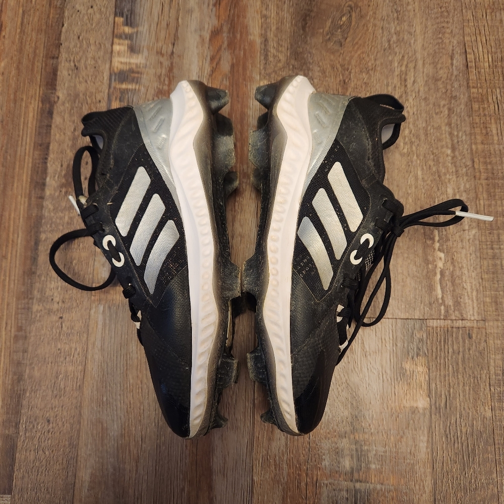 Adidas Softball Cleats - Picture 4 of 8